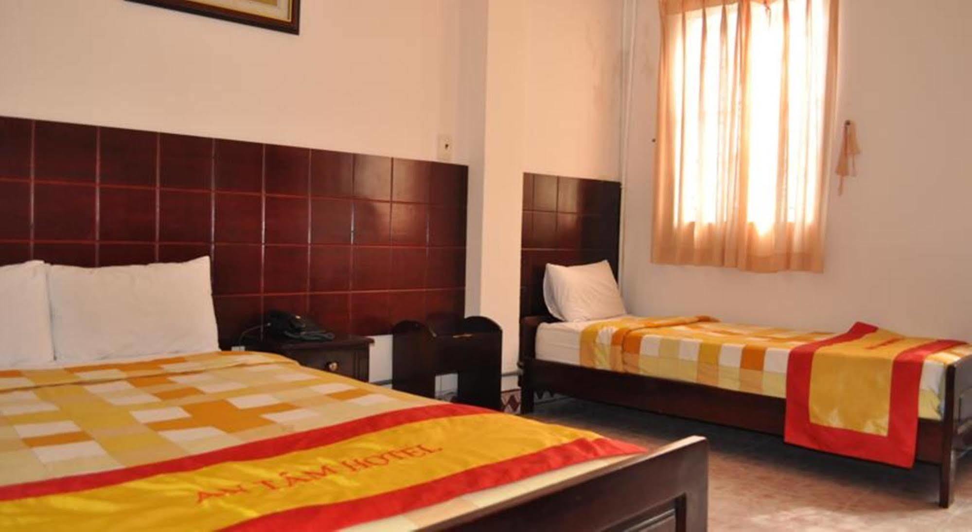הו צ'י מין סיטי An Tam 3 Hotel מראה חיצוני תמונה